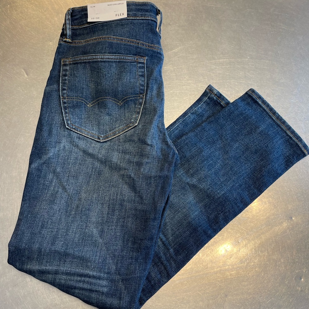 American Eagle Next level Airflex Slim Jeans NWT